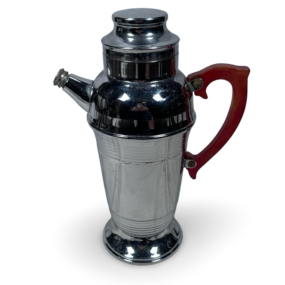 Vintage Art Deco Chrome Cocktail Shaker With Spout & Red Bakelite Handleβ 1930s